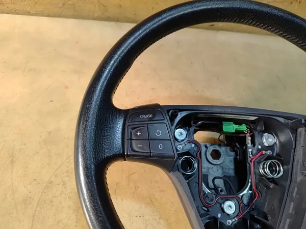 VOLVO S40 II V50 Ohjauspyörä OEM - Käytetty image 3