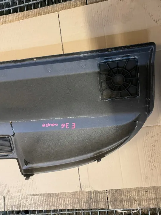 Hintere Ablage E36 COUPE für Drittes Bremslicht - BMW image 6
