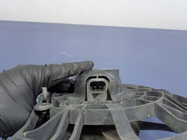 Kühlerlüfter Ford Fiesta MK7 OEM 8V51-8C607-BE image 5