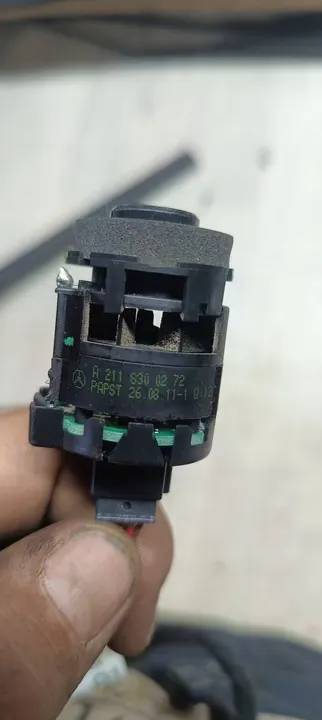 Inre temperaturgivare Mercedes-Benz OE A2118300272 image 2