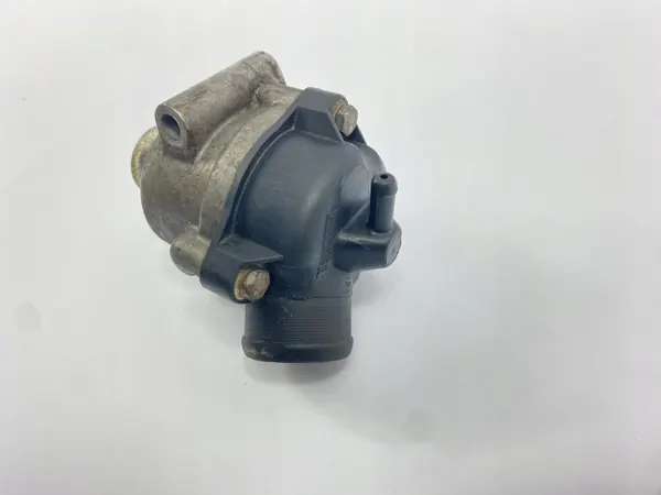 Thermostatbehuizing OEM 1022030373 voor Mercedes W124/W201 image 4