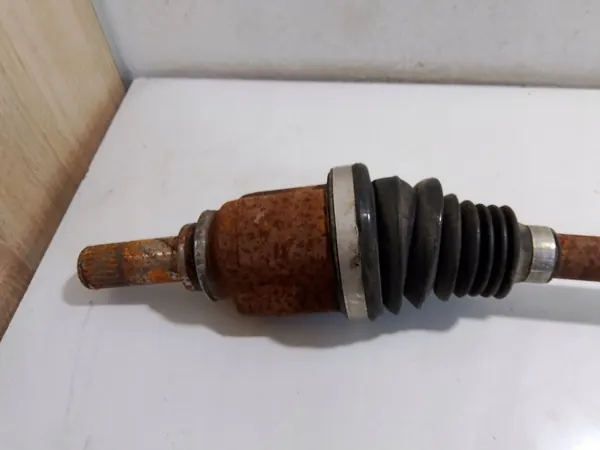 DACIA SANDERO II Höger Halvaxel 391008333R image 2