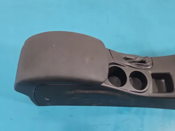Accoudoir tunnel OEM 9672173980 pour Citroen C4 II image 3