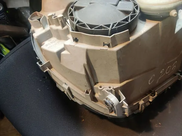 Mercedes-Benz C W203 2004 Koplamp image 6