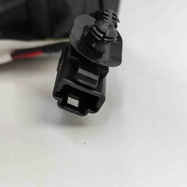 Höger Bakluckelampa Renault Clio IV 265505796R image 6