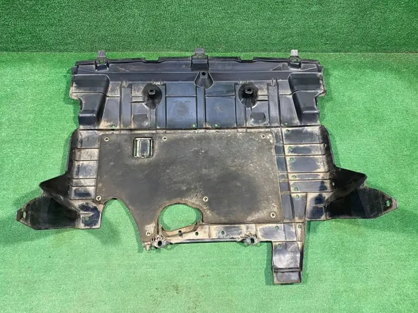 Escudo motor Subaru Outback OEM 56410AN020 image 4
