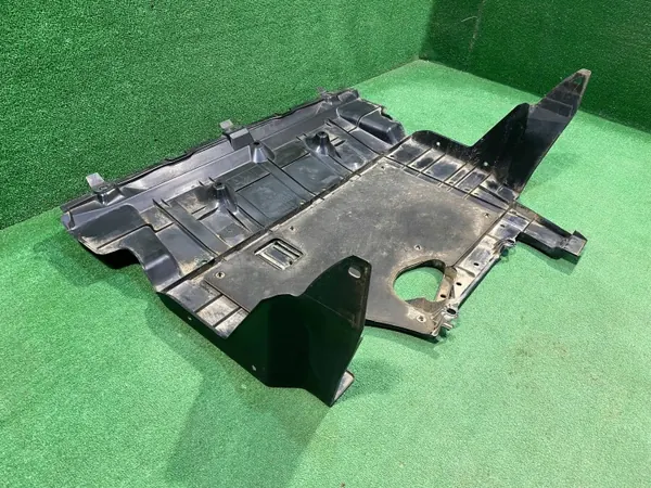 Escudo motor Subaru Outback OEM 56410AN020 image 5