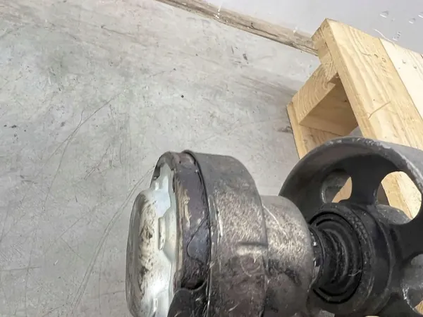 Audi OE 7L8521102C drivaxel, axeldrift image 7