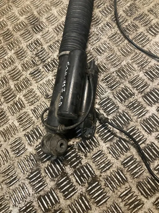 Mercedes-Benz E W211 Höger Bakdämpare image 4