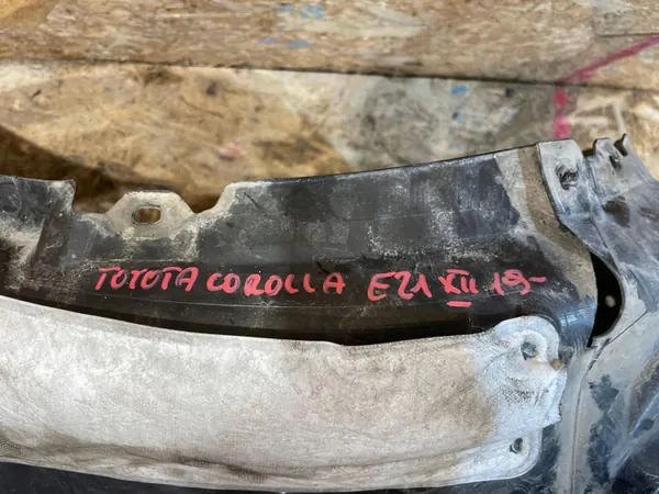 Toyota Corolla XII E21 18- HB Kombi Left Front Wheel Arch OEM image 8