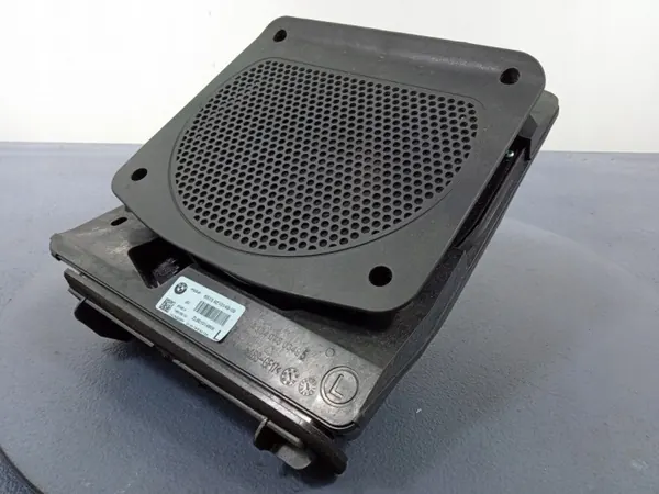 Altavoz Subwoofer Izquierdo BMW 9210149 - Usado image 3
