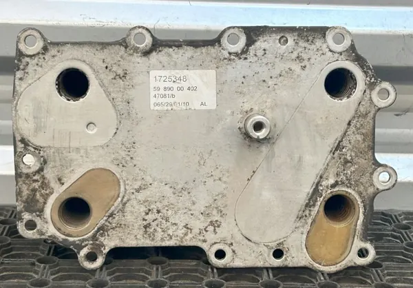 DAF Motorölkühler OEM 1725348 - Gebraucht image 2