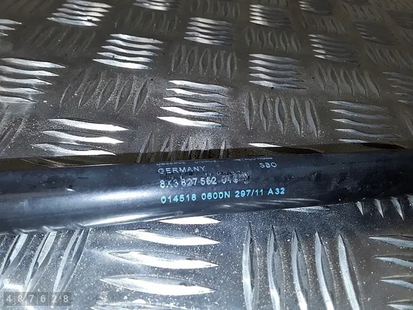 Supports de hayon arrière Audi A1 2012 8X3827552 image 2