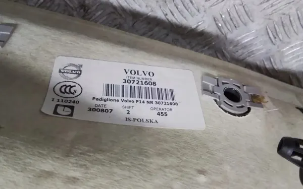 Volvo C30 Katto OEM 30721608 - Käytetty kunto image 6