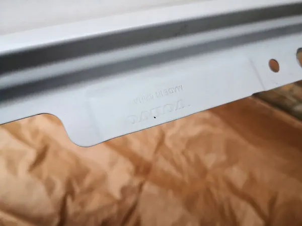 Parafango anteriore sinistro Volvo XC60 Ibrido 2020- OEM 32297443 image 4