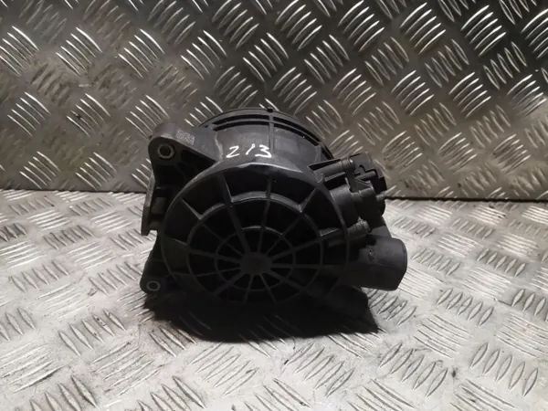 Mercedes-Benz Bränslefilter OEM 0029907911 - Begagnad image 3