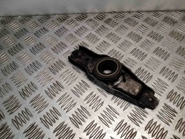 Fourche d'embrayage AUDI A1 SPORTBACK 1.6L diesel 02J141703C image 2