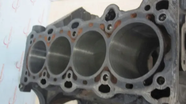 Bloque motor OEM 55561962 para Opel Corsa 1.2 image 5