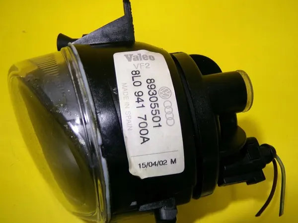 Farol dianteiro direito Audi A3 8L 8L0941700A image 4