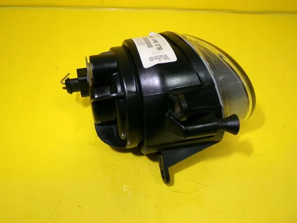 Farol dianteiro direito Audi A3 8L 8L0941700A image 6