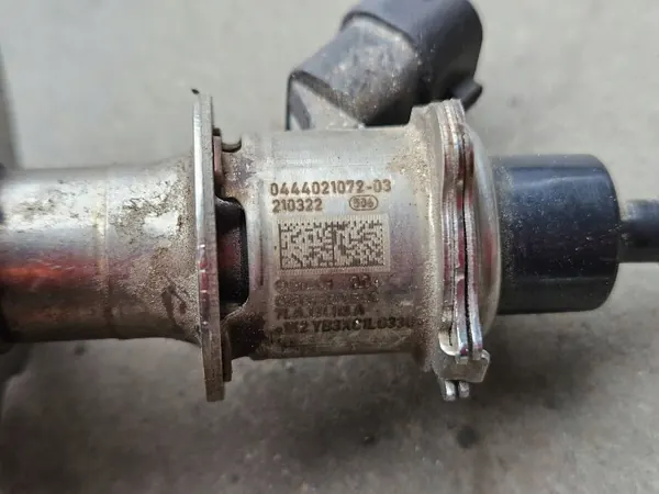 Audi AdBlue-Injektor OEM 7LA131113A - Gebraucht image 6
