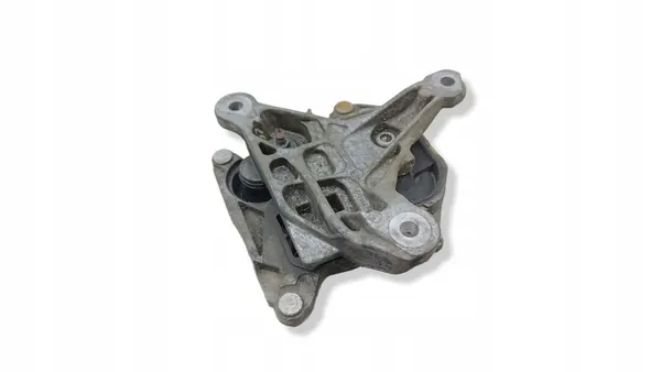 Audi RS6 C7 Quattro Vaihteiston Tuki 4G0399153A image 4