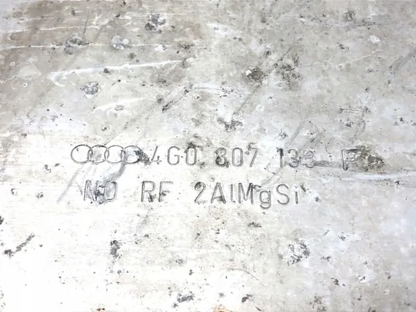 Viga de para-choque dianteiro Audi A6 C7 10-18 4G0807133F image 4