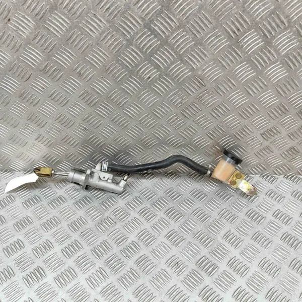 OEM 30610CD015 Cilindro de embrague para Nissan 350Z image 2