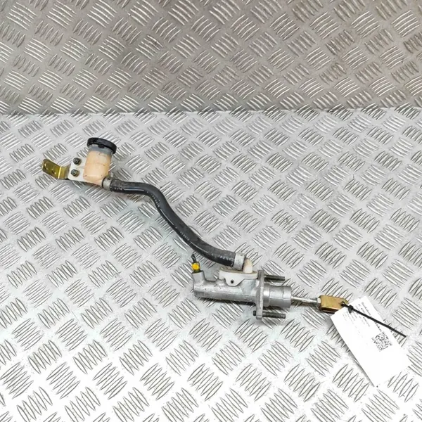 OEM 30610CD015 Cilindro de embrague para Nissan 350Z image 3