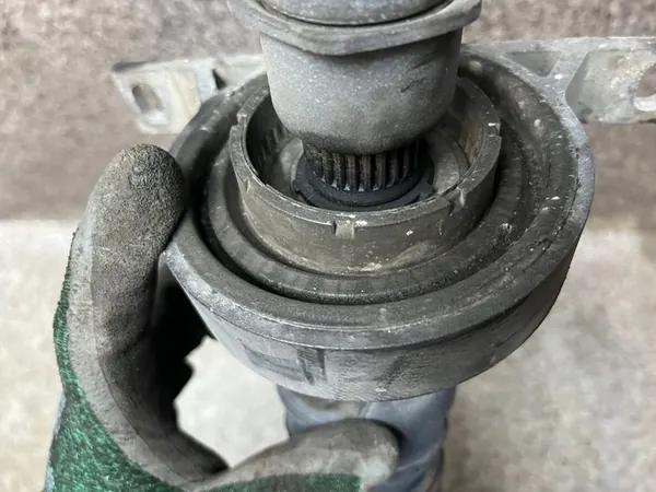 Bakre drivaxel stödlänk BMW E83 X3 2.5i M54 image 6