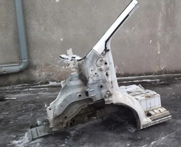FORD TRANSIT MK8 Vasen puolikas raide pylväs OEM image 2