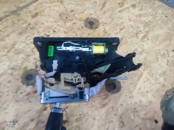Selector de palanca de cambios OEM 30759122 Volvo S60 II V60 I image 4