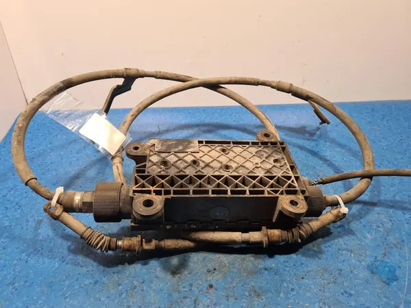 TOYOTA AVENSIS T27 LIFT 2012 Frein Électrique 46300-05031 image 7