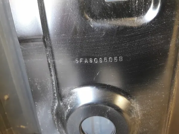 Pilier avant gauche OEM 5fa809605b Seat Leon IV image 5