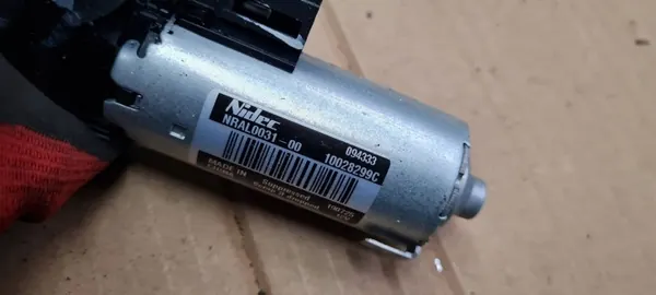 Motor de techo solar Audi A5 OEM 10028299C - Usado image 6