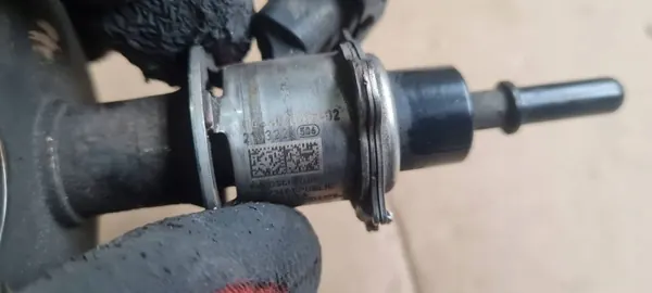 Audi AdBlue-injector OEM 7LA131113A - Gebruikt image 7