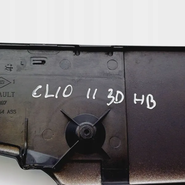 Aileron arrière Renault Clio II HB / image 5