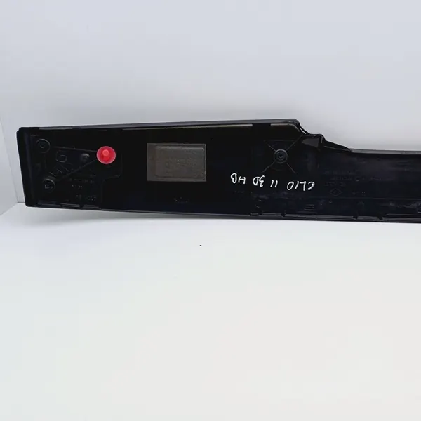 Aileron arrière Renault Clio II HB / image 7