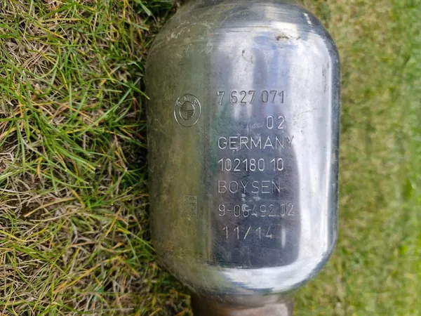 Silenciador central BMW N20 2.0i OEM 7627071 image 3