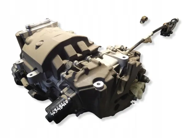 Motor eléctrico Fiat 500E usado OEM 46348460 image 2