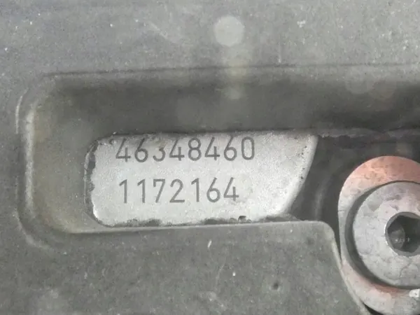 Motor eléctrico Fiat 500E usado OEM 46348460 image 9