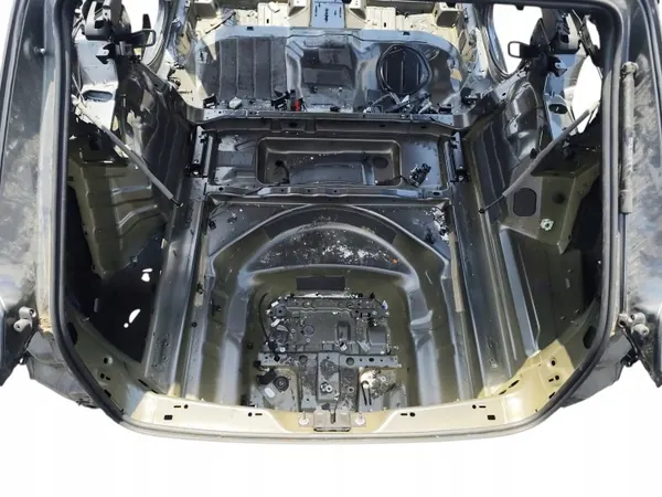 Pare-chocs arrière PAS TYLNY WANNA OEM Audi A4 B9 Break image 3