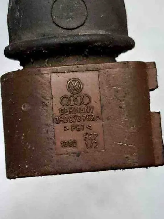 Johdotus AUDI A6 AVANT 2.7L Diesel 2006 OEM 3B0973752A image 3
