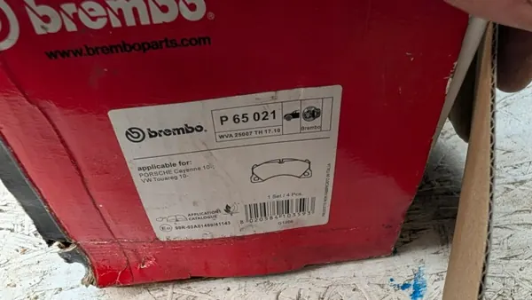 Jarrupalat BREMBO P65021 Porsche Panamera 971:lle image 4