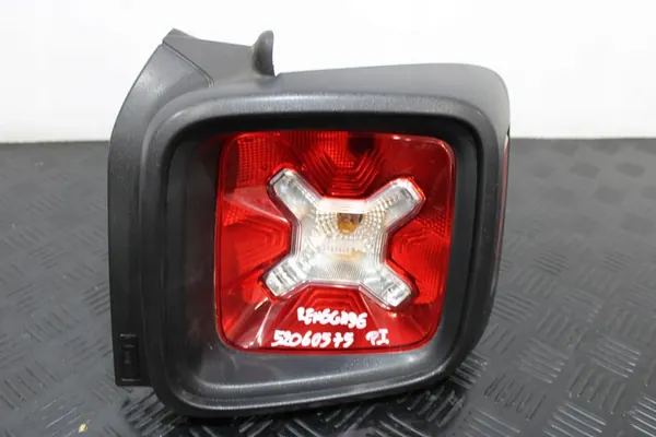 Lámpara trasera derecha 52060575 Jeep Renegade image 3