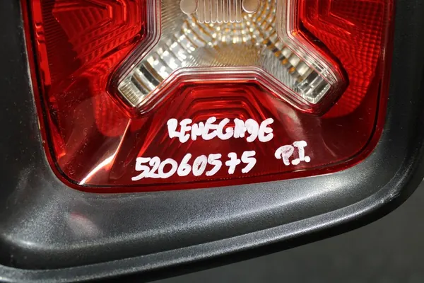 Lámpara trasera derecha 52060575 Jeep Renegade image 5