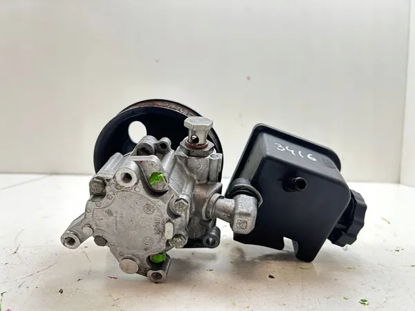 Servostyrningspump Mercedes-Benz C W203 2006 A0024669801 image 3