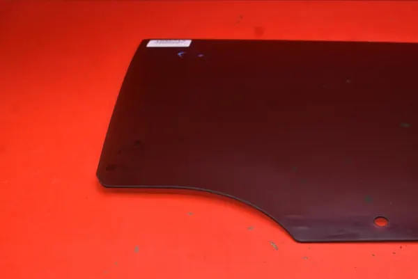 Rechte hintere Seitenscheibe OEM mamAUTO-1056713- image 3