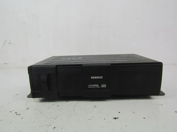 Mudador CD Renault Scenic I OEM 8200002589A image 2