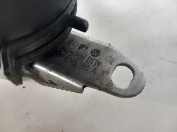 Volkswagen OE 7M3145958A tubo intercooler image 5